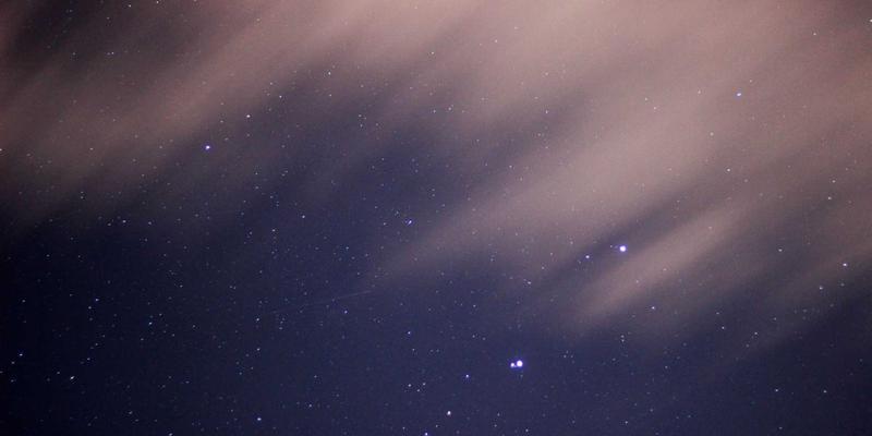 创意素材与专业摄影服务：如何拍摄高清明亮商品图片，大幅提升转化率